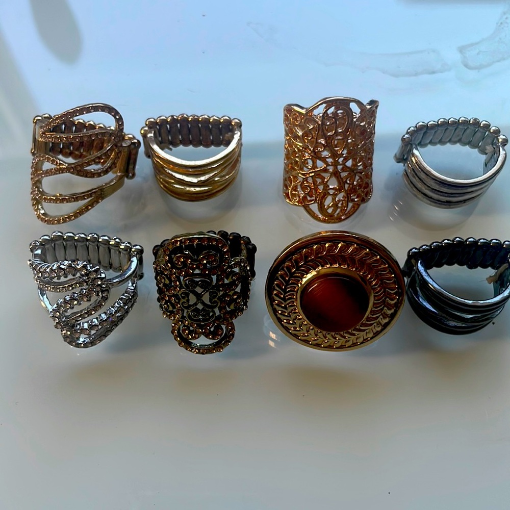 Paparrazi set of 8 rings